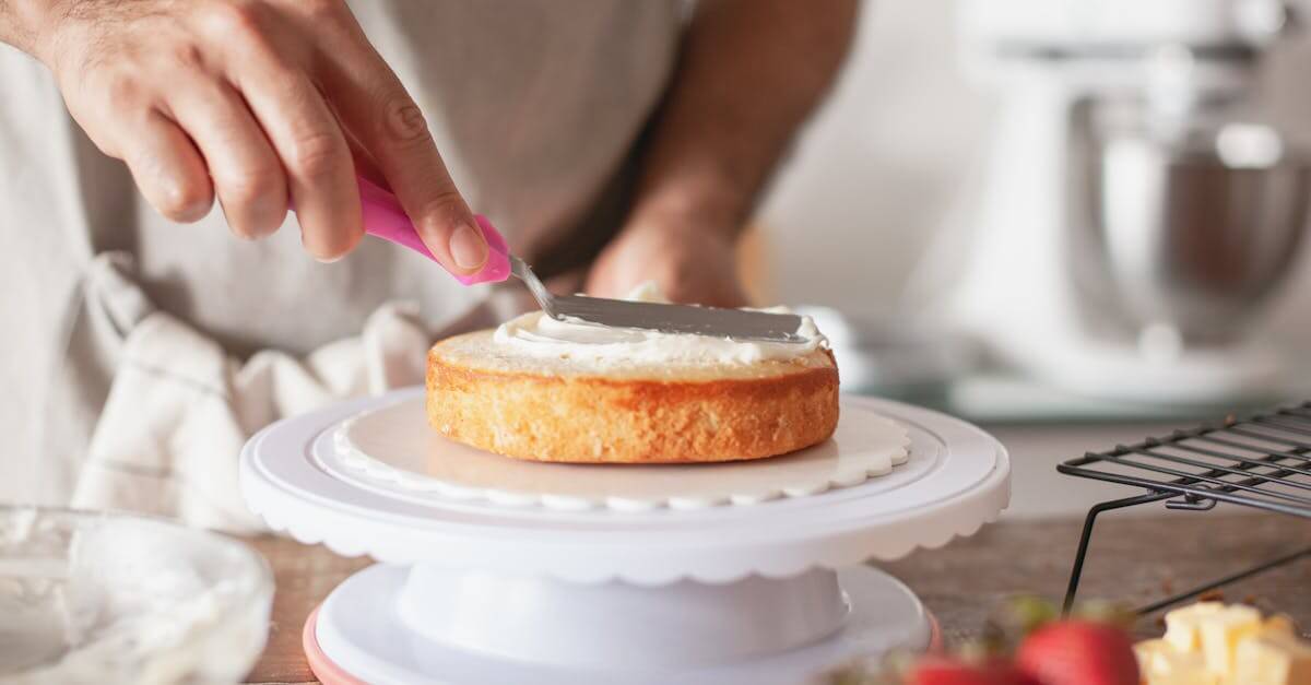 C And H Buttercream Frosting Recipe