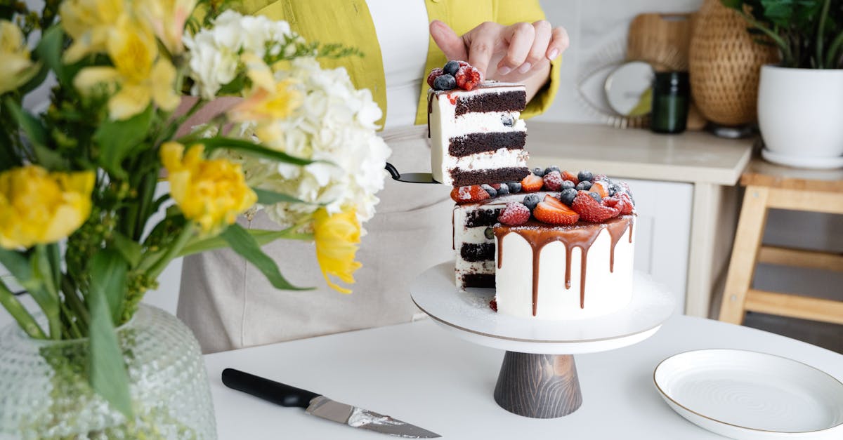 Lemon Berry Mascarpone Cake Recipe