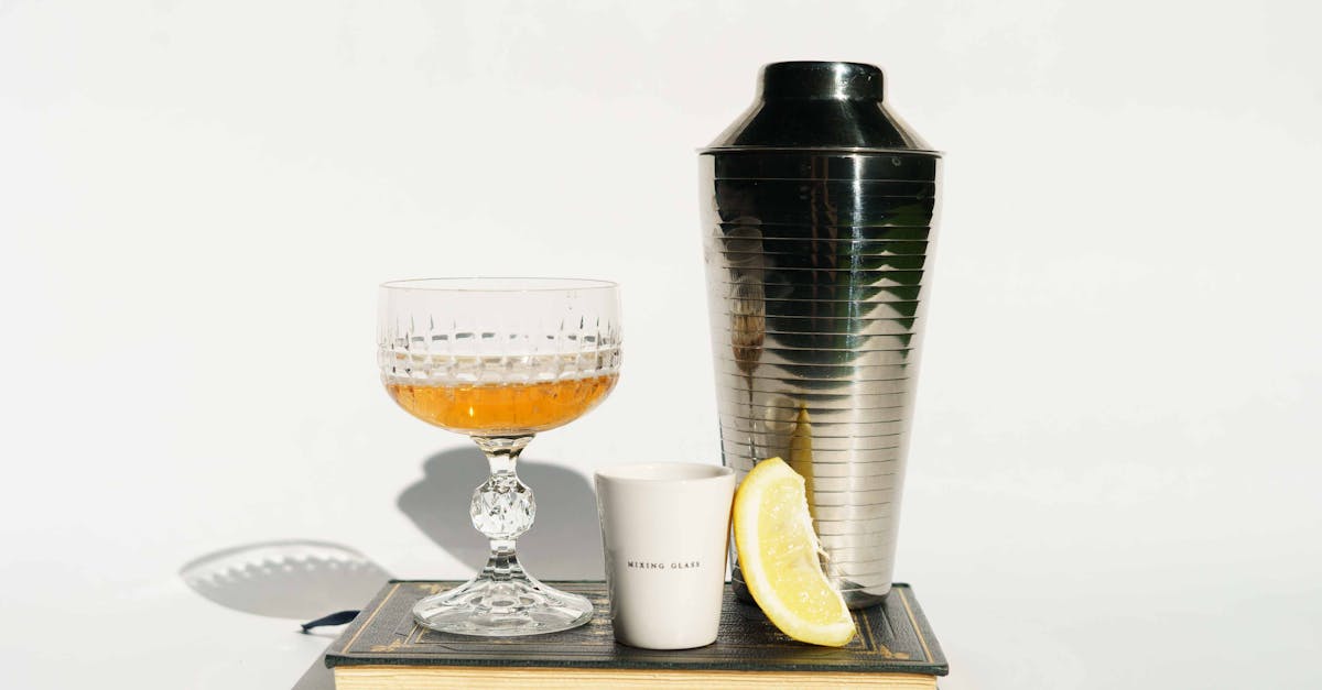 Whiskey Drink Recipe Book